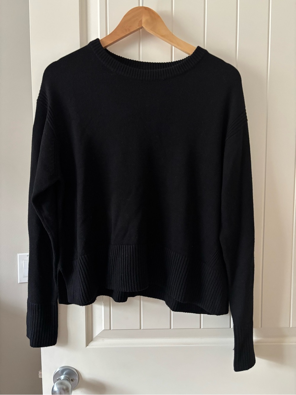Lululemon Cashlu Boxy Crewneck Sweater Black Cashmere Blend M/L